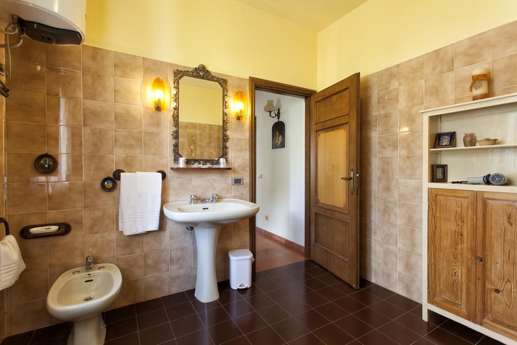 Il Ducato Hotel Cortona Luaran gambar